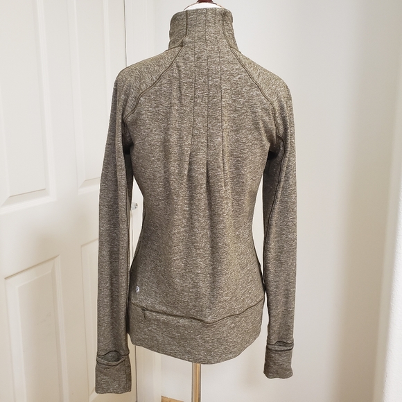Lululemon Rush Hour 1/2 Zip Size 8 Military Green - Picture 2 of 7